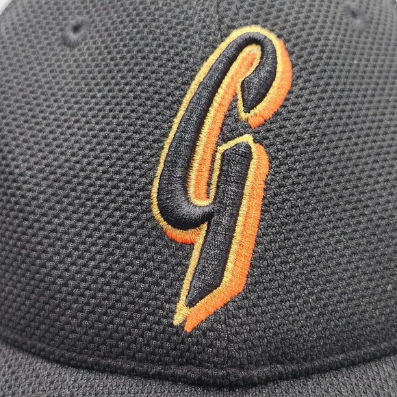 San Francisco Giants New Era Authentic Collection 3930 Hat Sm Med Charles Schwab - Picture 2 of 12